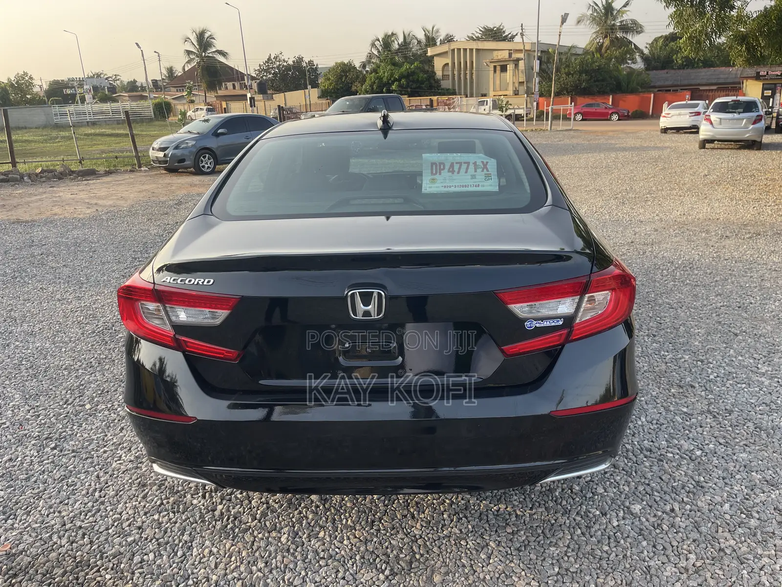 Honda Accord LX (1.5L 4cyl Turbo CVT) 2019 Black