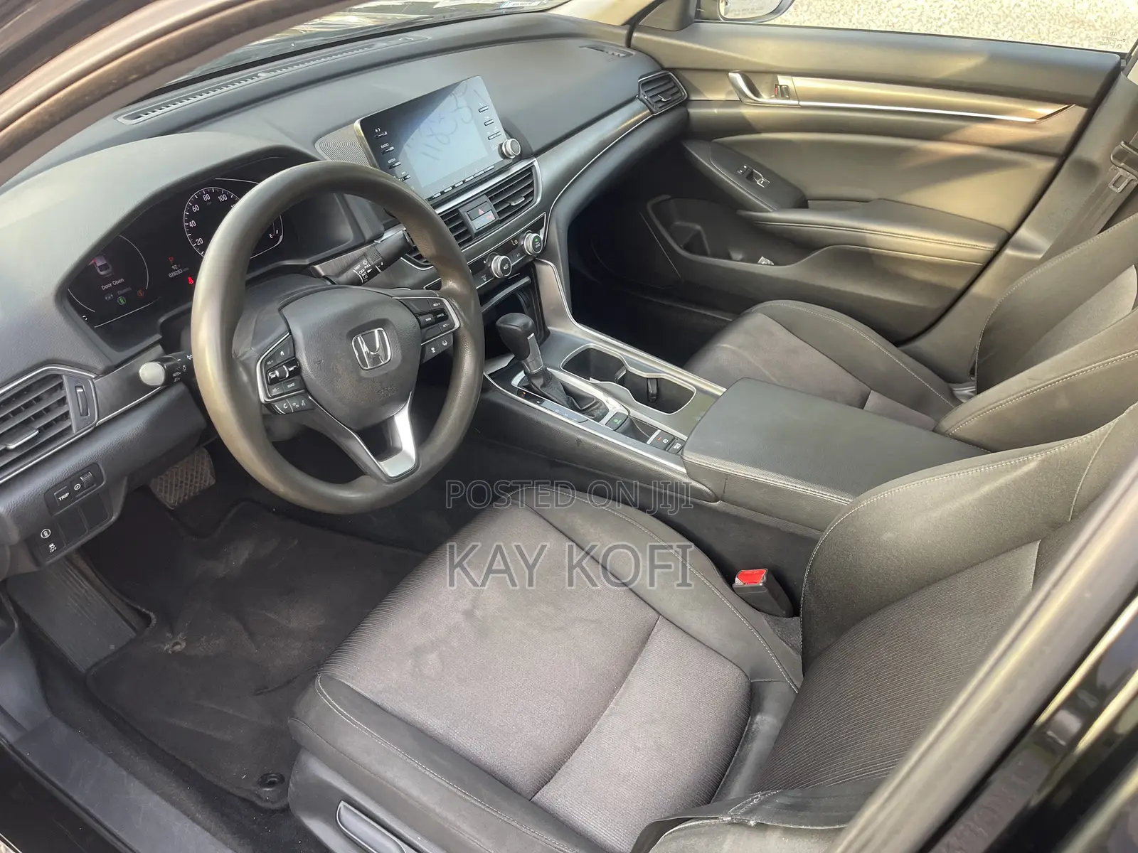 Honda Accord LX (1.5L 4cyl Turbo CVT) 2019 Black