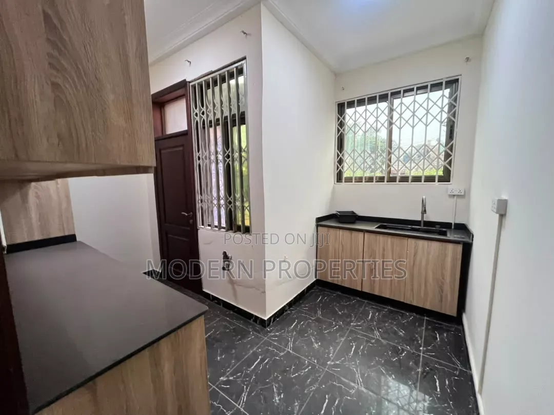 2bdrm Apartment in Modern Properties, A&C Mall Area for rent