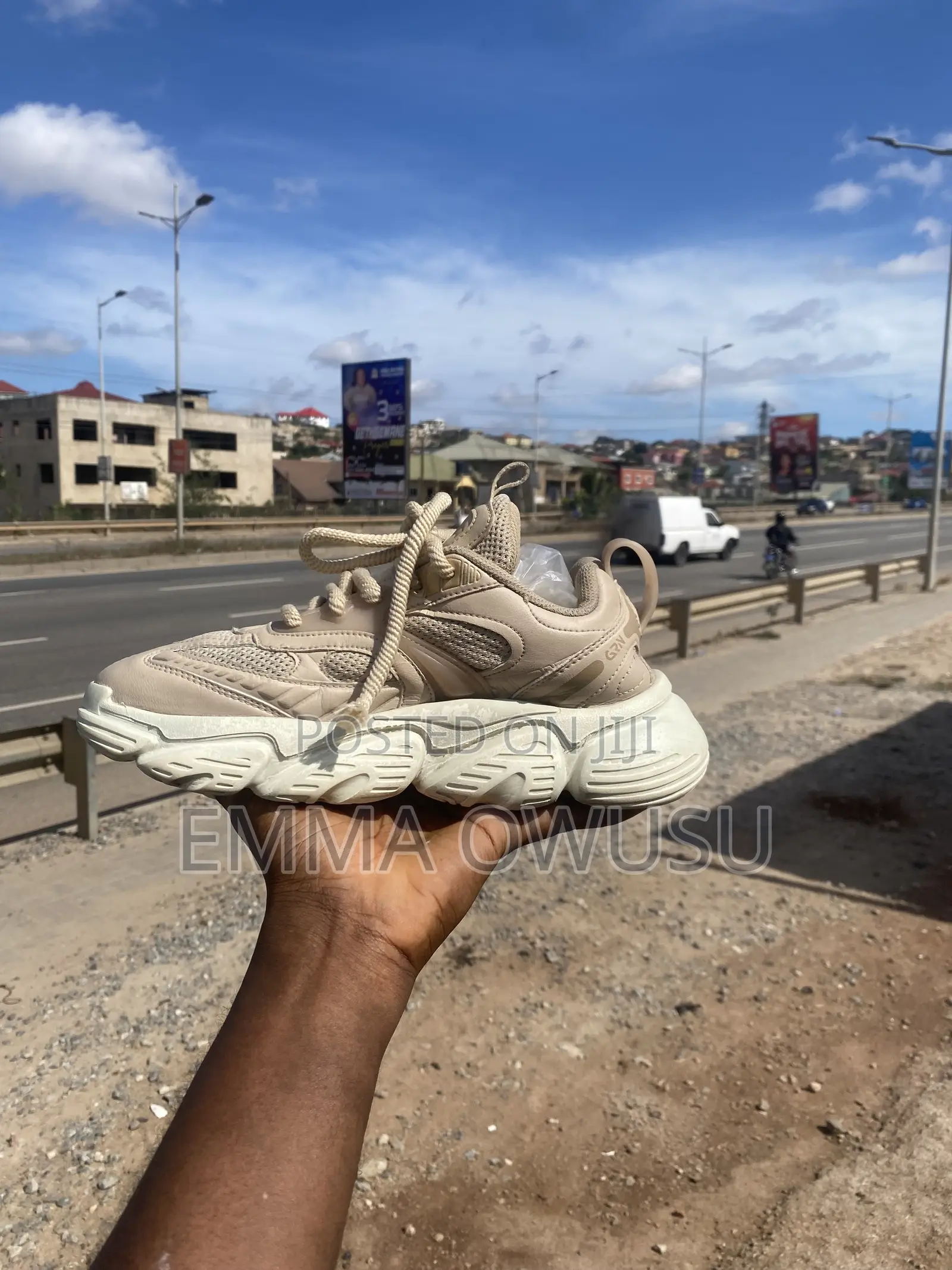 Thrift Sneaker