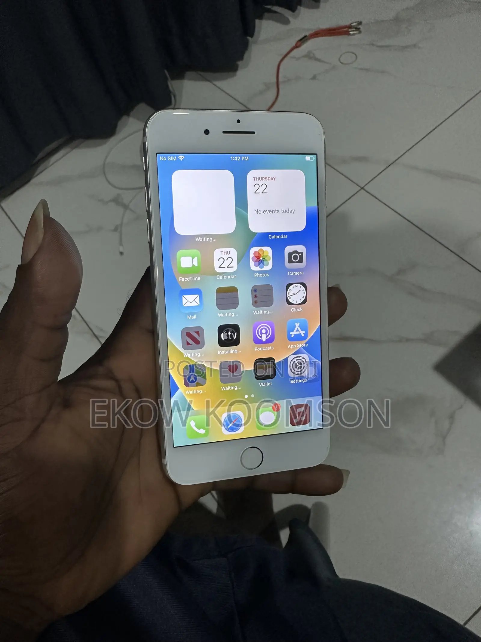 Apple iPhone 8 Plus 64 GB White