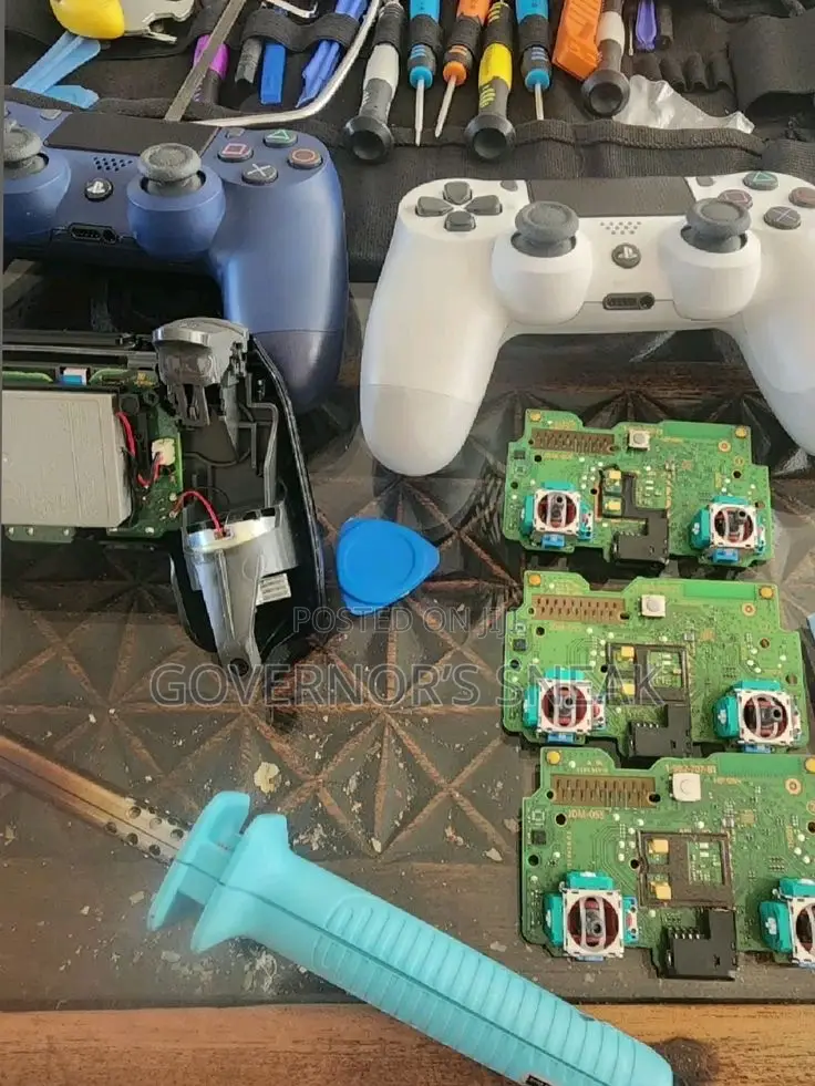 PS5 DualShock and Xbox Series S/X Repairs at Cheap Price