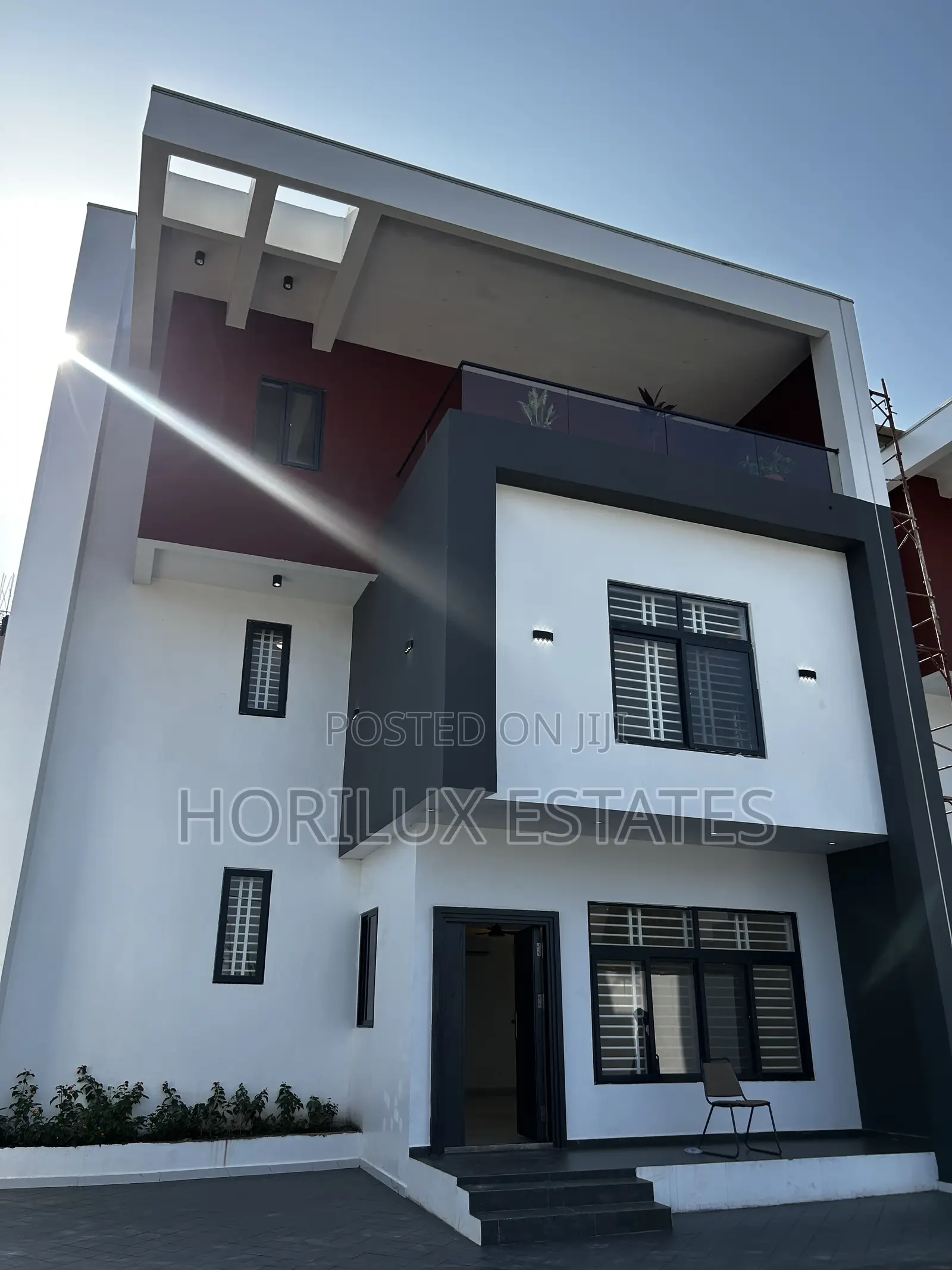4bdrm Townhouse/Terrace in East Airport, Spintex for sale