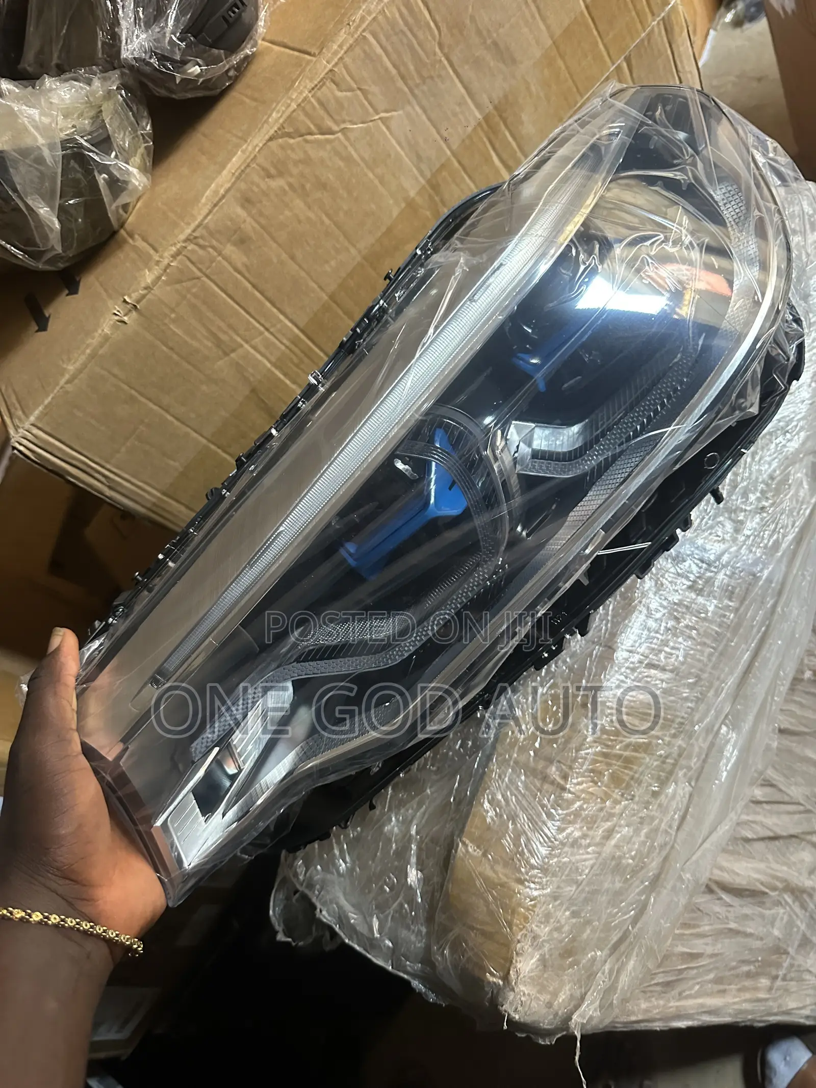 BMW G30 Headlights Pair 2018,2019,2020,2021,2022