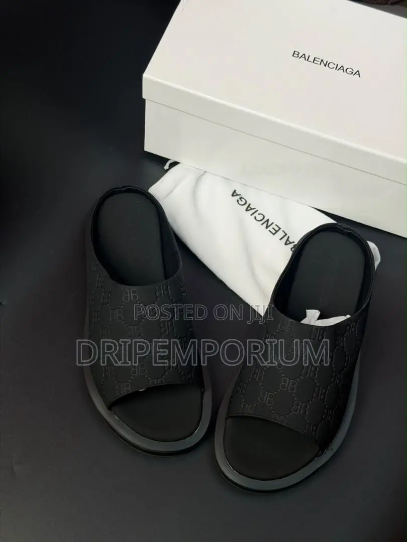 Balenciaga Slide