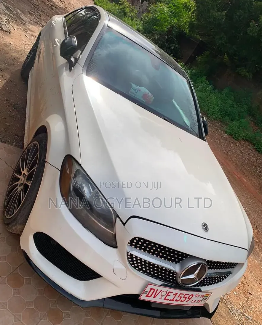 Mercedes-Benz C300 Sport 4Matic Sedan AWD (2.0L 4cyl 7A) 2017 White