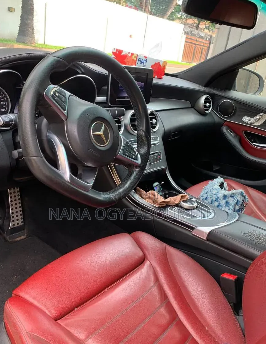 Mercedes-Benz C300 Sport 4Matic Sedan AWD (2.0L 4cyl 7A) 2017 White