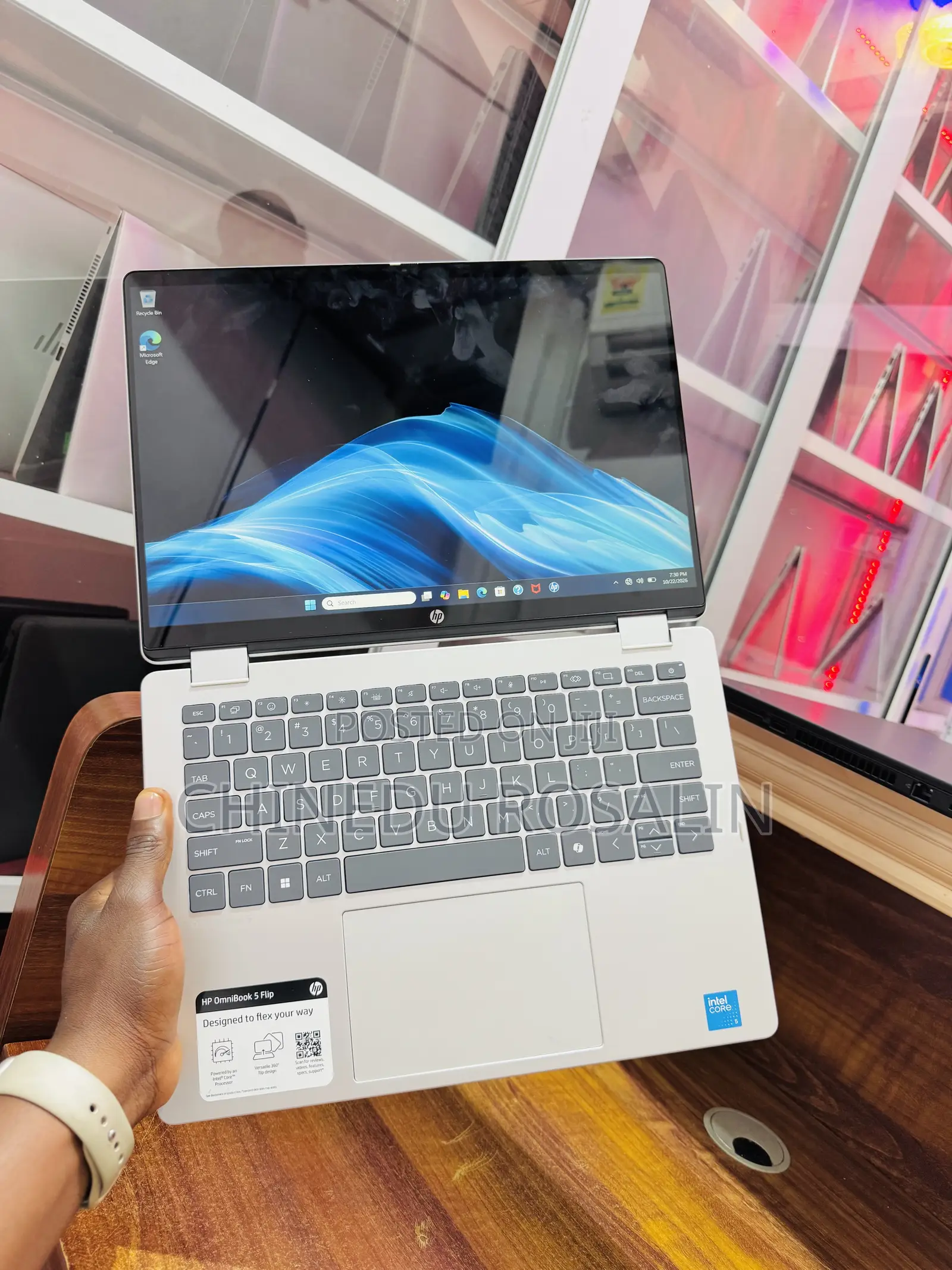 Laptop HP OmniBook 5 Flip 8GB Intel Core 5 SSD 512GB
