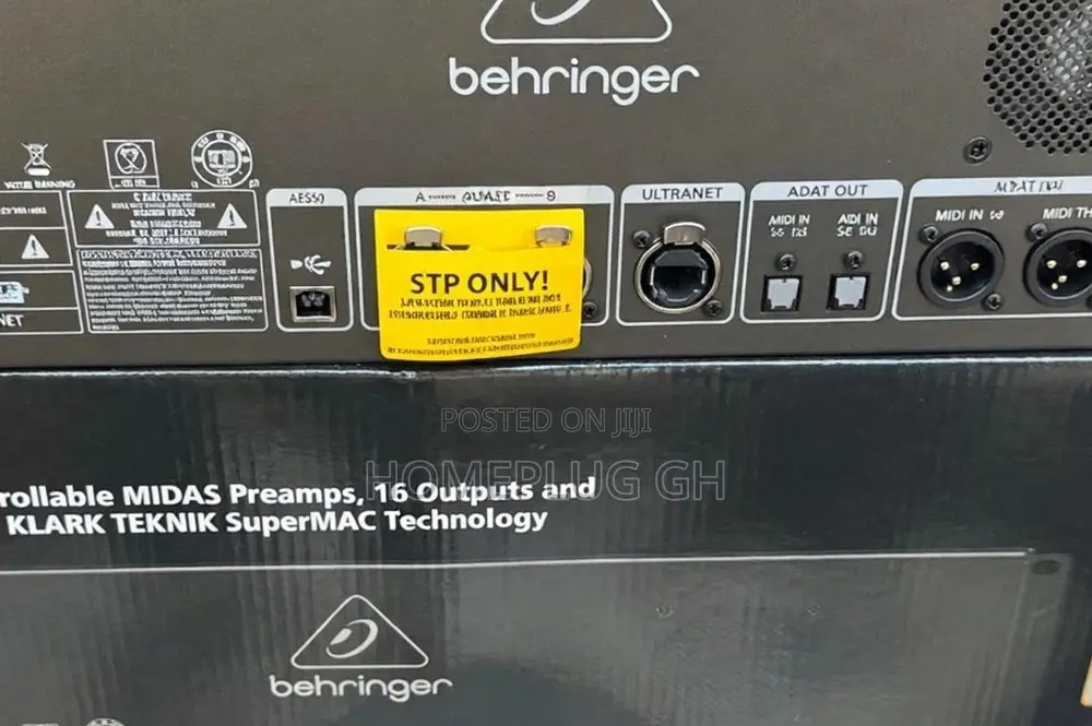 Behringer S32 Digital Stage Box