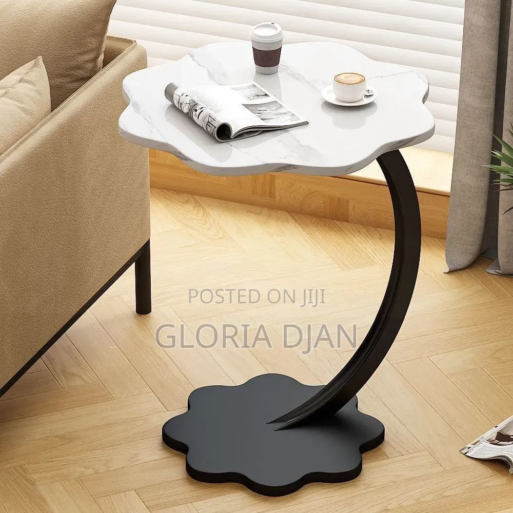 Coffee / Bedside Table Flower Shape Design