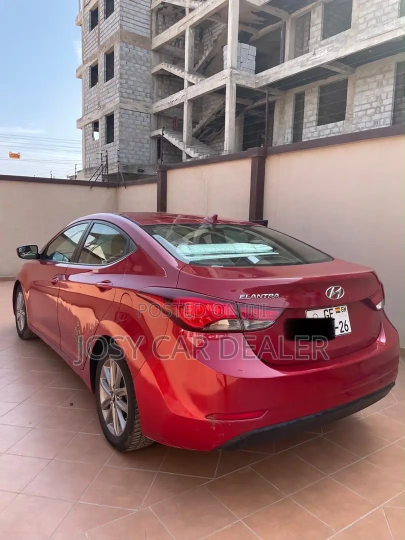 Hyundai Elantra 2014 Red