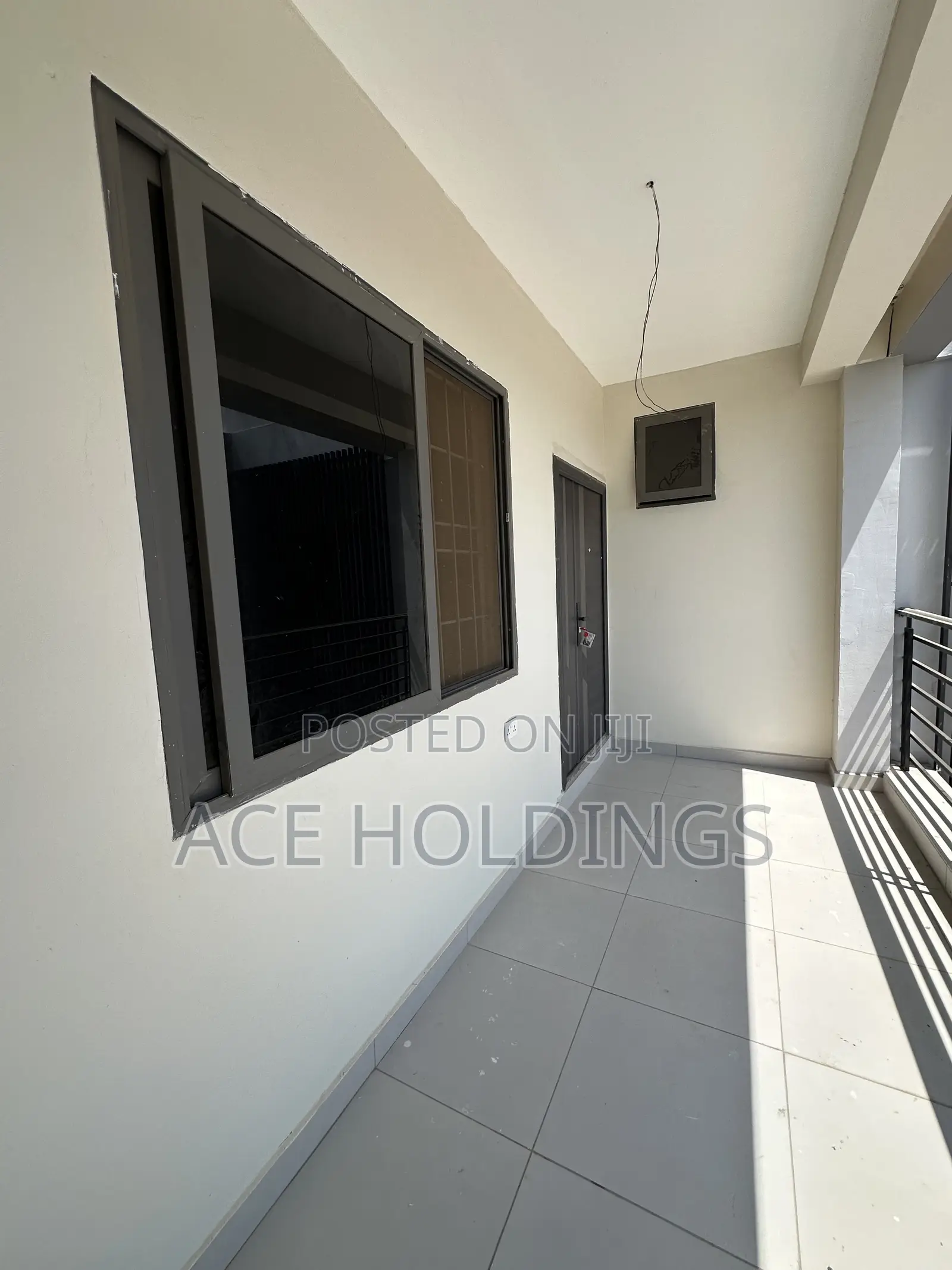 3bdrm Apartment in Ashaley Botwe, School Junction for rent
