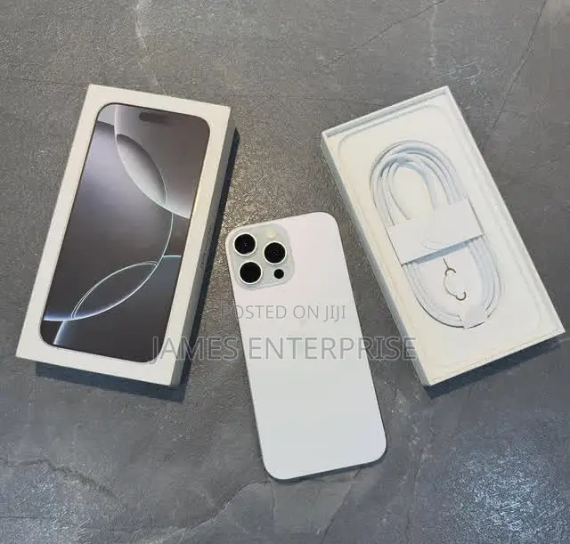 New Apple iPhone 16 Pro Max 1 TB Silver
