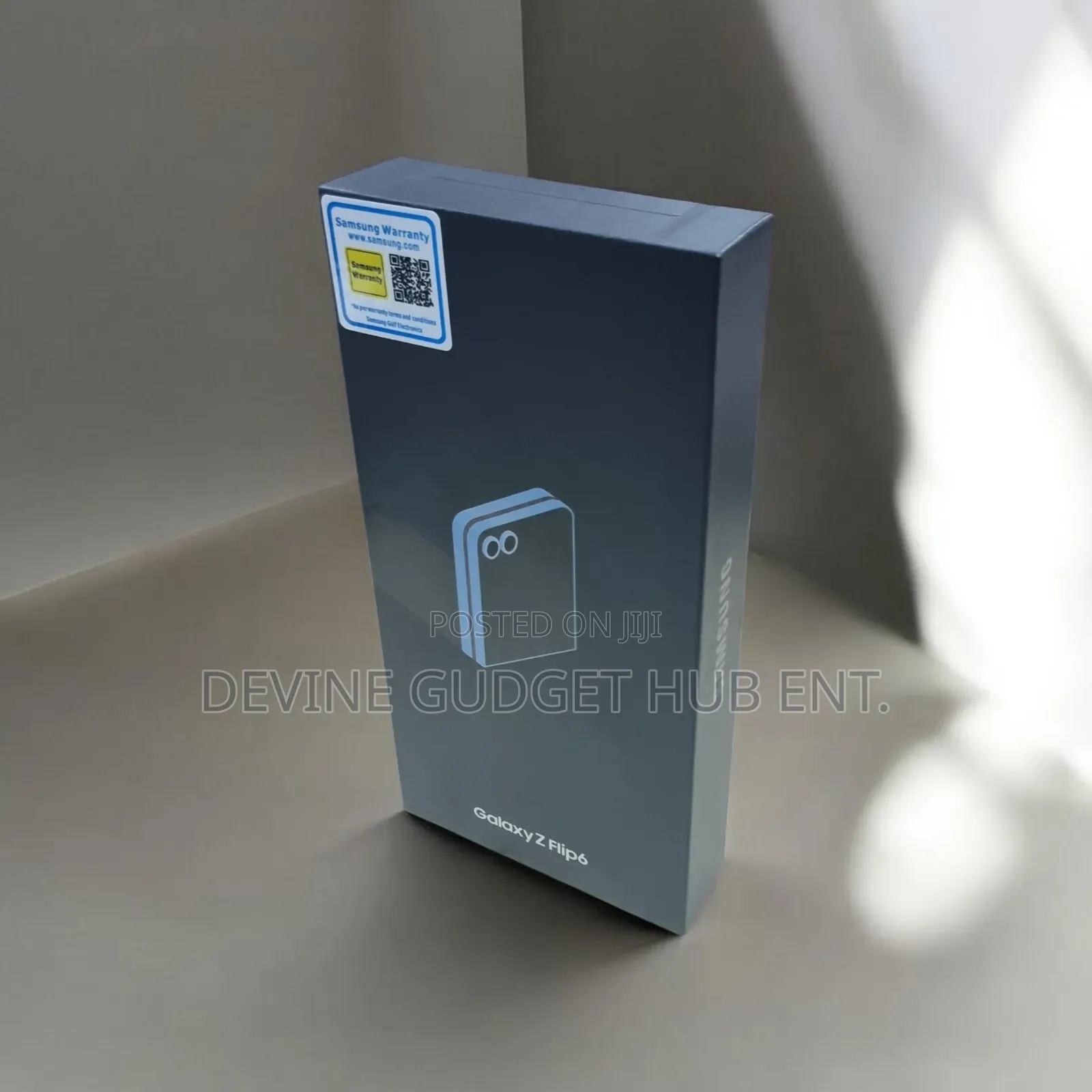 New Samsung Galaxy Z Flip6 256 GB Gray