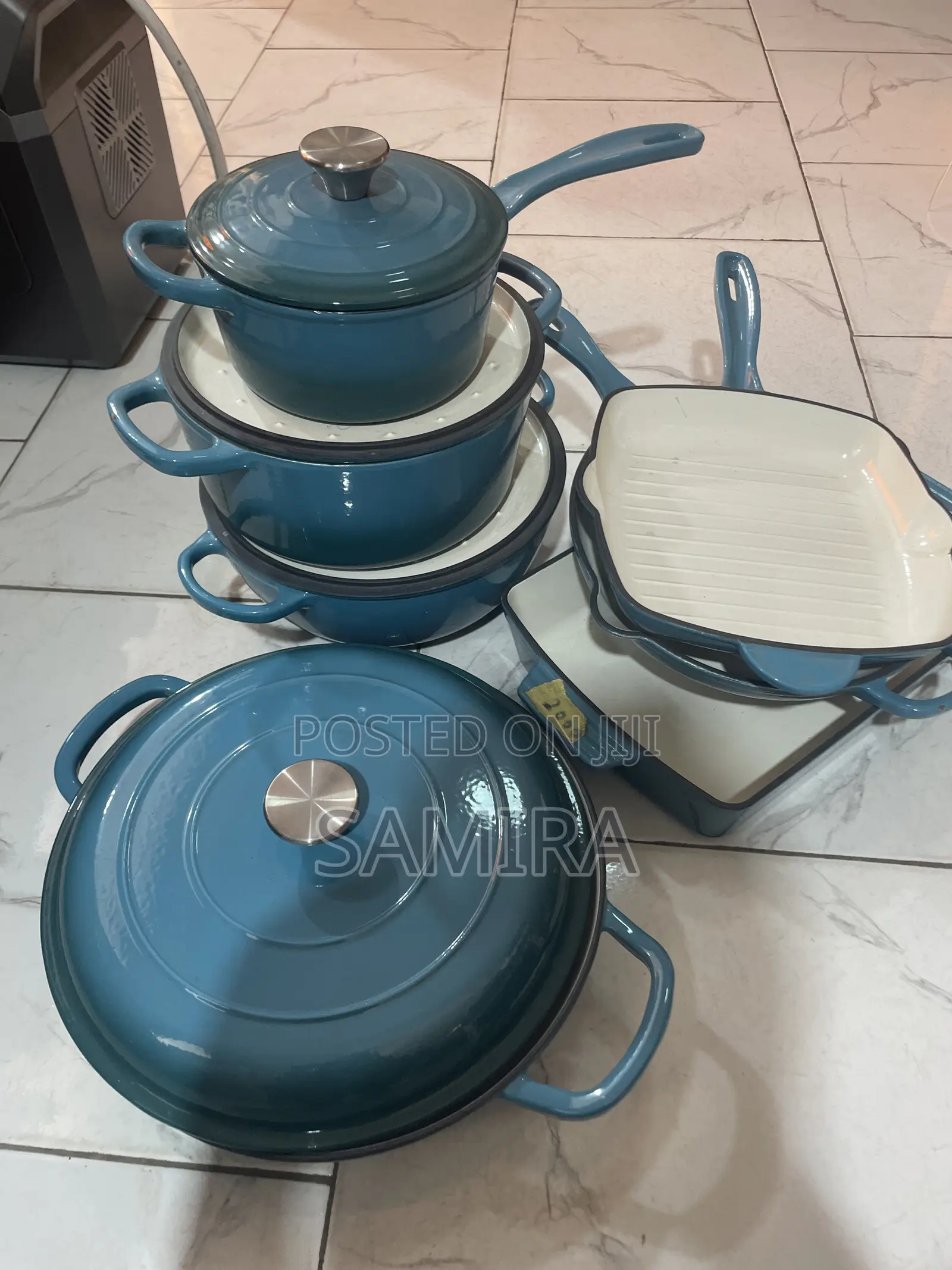 Cast Iron Cookware Set