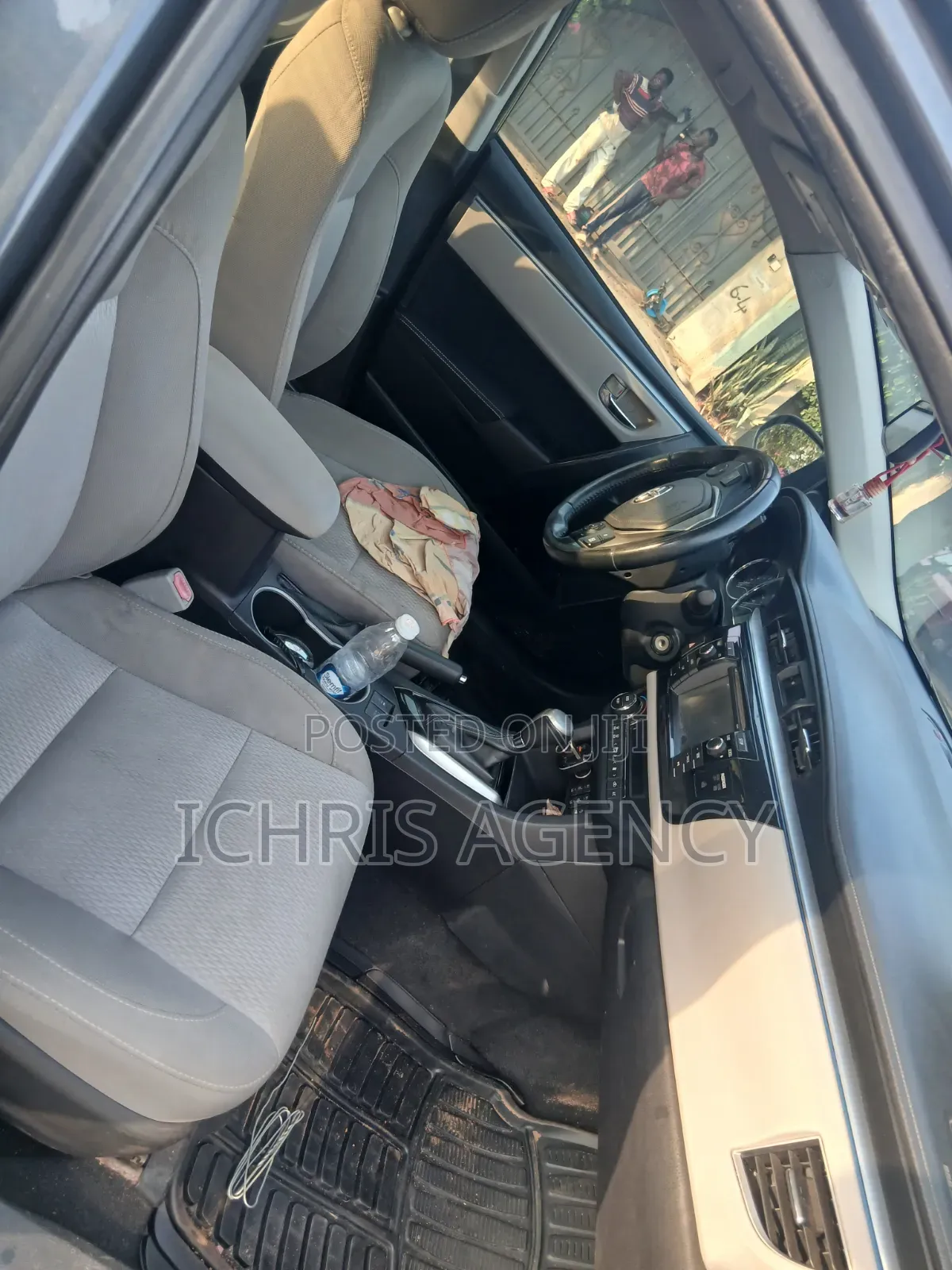 Toyota Corolla 2014