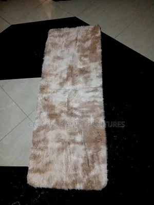 Light Camel / Beige Cream Gradient Shaggy Runner - Luxury Bedside Rug