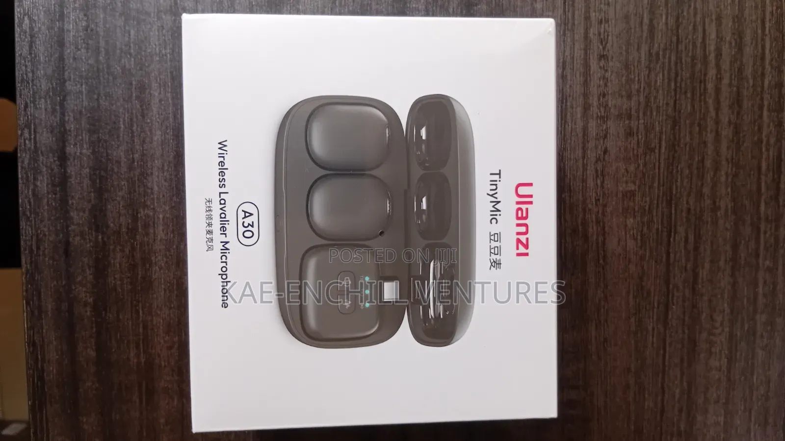Ulanzi A30 Tiny Wireless Lavalier Microphone