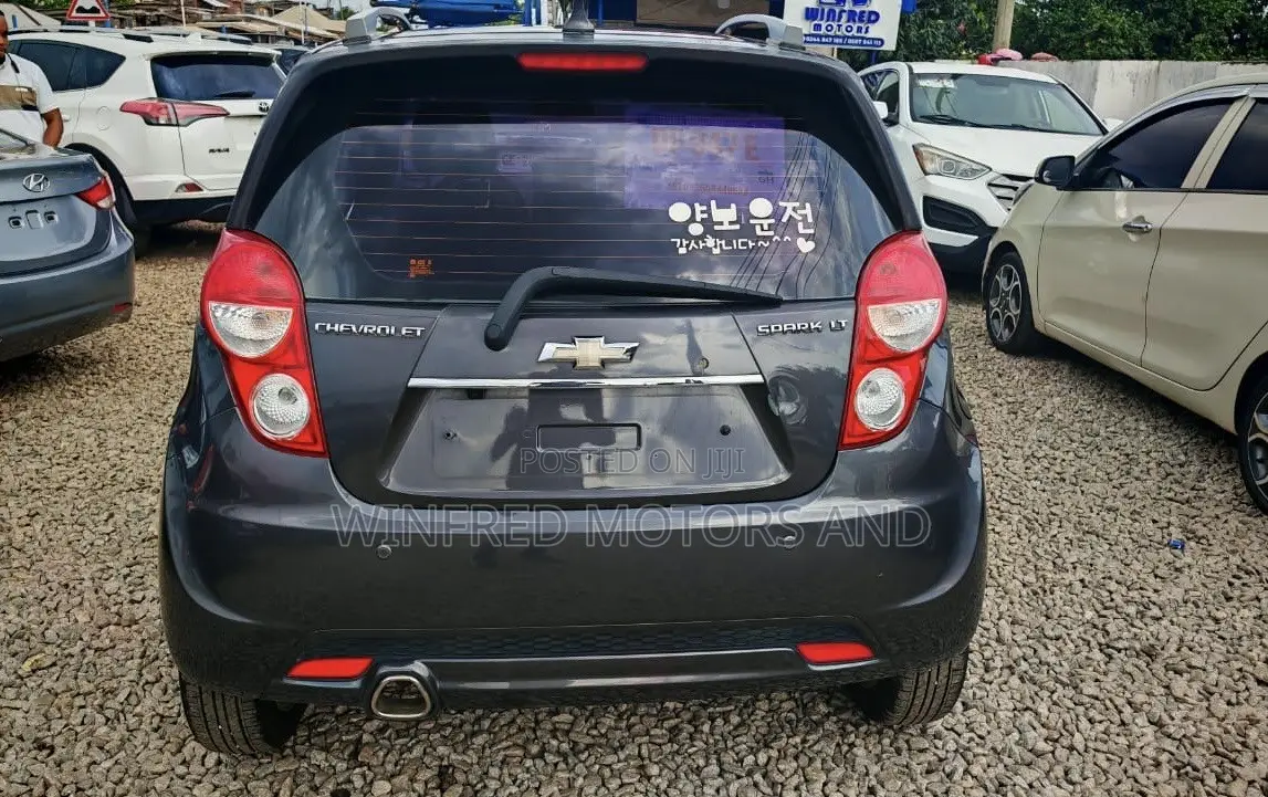 Chevrolet Spark 1LT 4dr Hatchback (1.2L 4cyl 5M) 2015 Gray