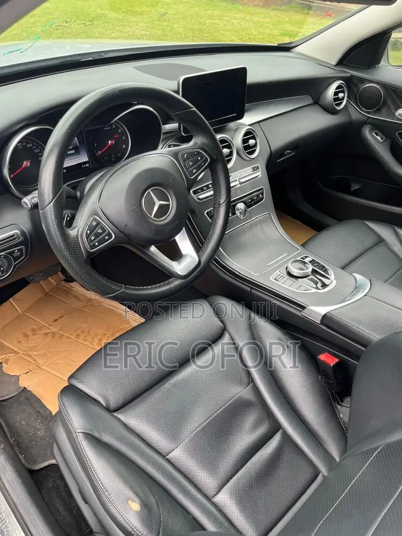 Mercedes-Benz C300 Luxury 4matic Sedan AWD (2.0L 4cyl 7A) 2017 Silver
