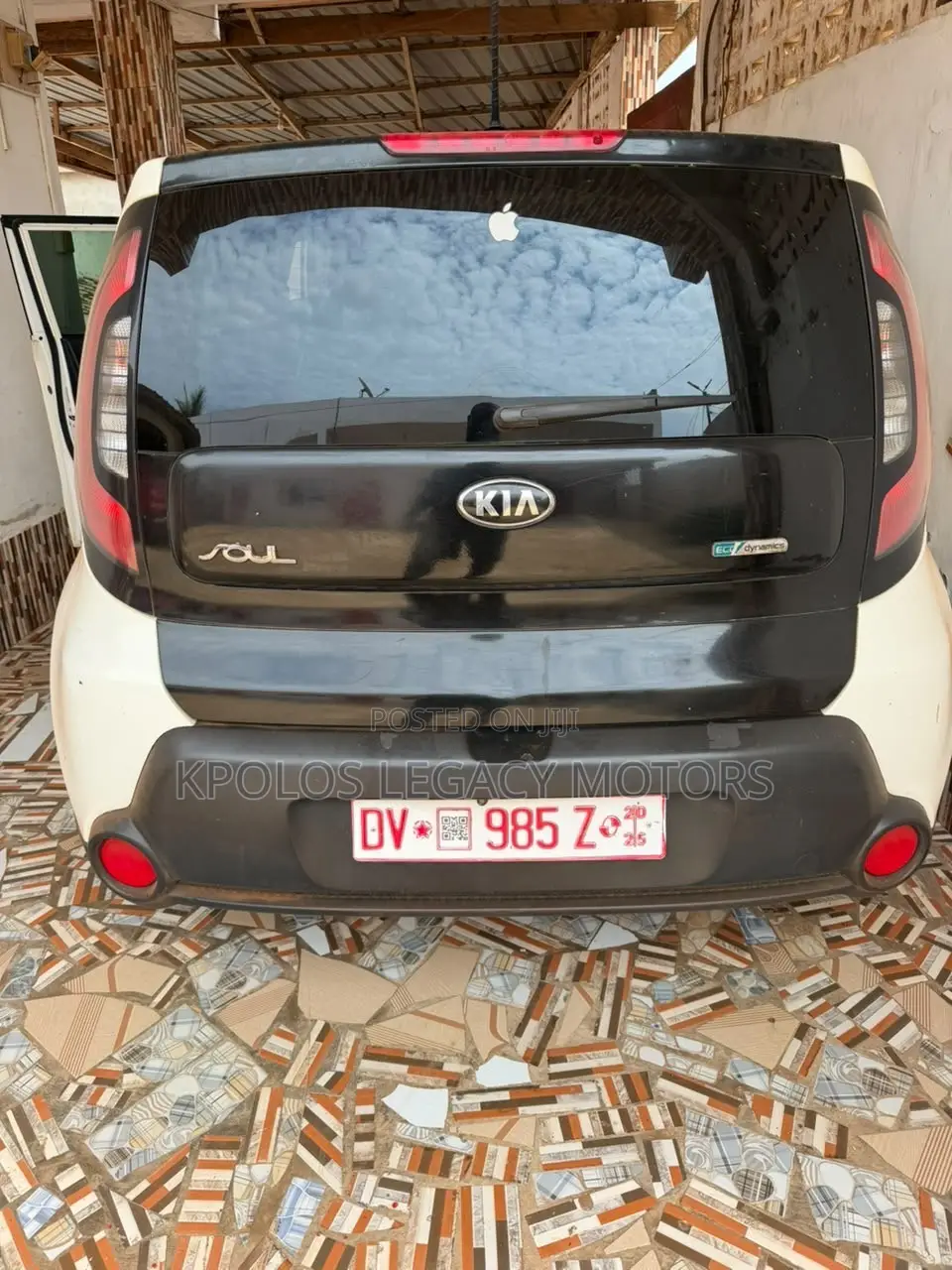 Kia Soul ! 4dr Wagon (2.0L 4cyl 6A) 2015 White