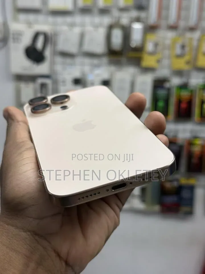 New Apple iPhone 16 Pro Max 256 GB Gold