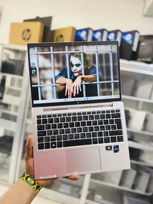 Laptop HP EliteBook 830 G9 16GB Intel Core i5 SSD 256GB
