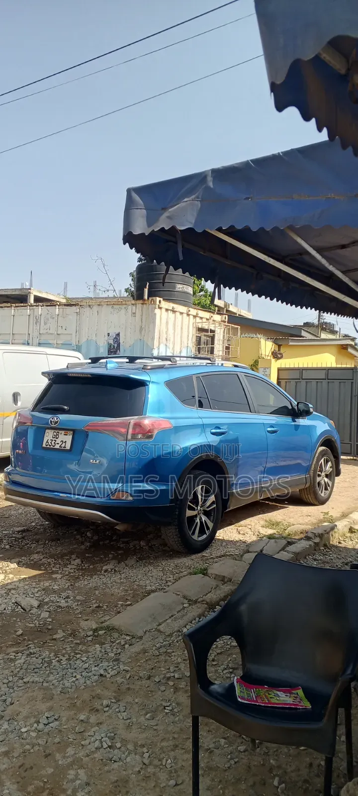 Toyota RAV4 XLE AWD (2.5L 4cyl 6A) 2017 Blue