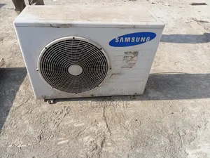 2.5 Samsung AC Back Unit