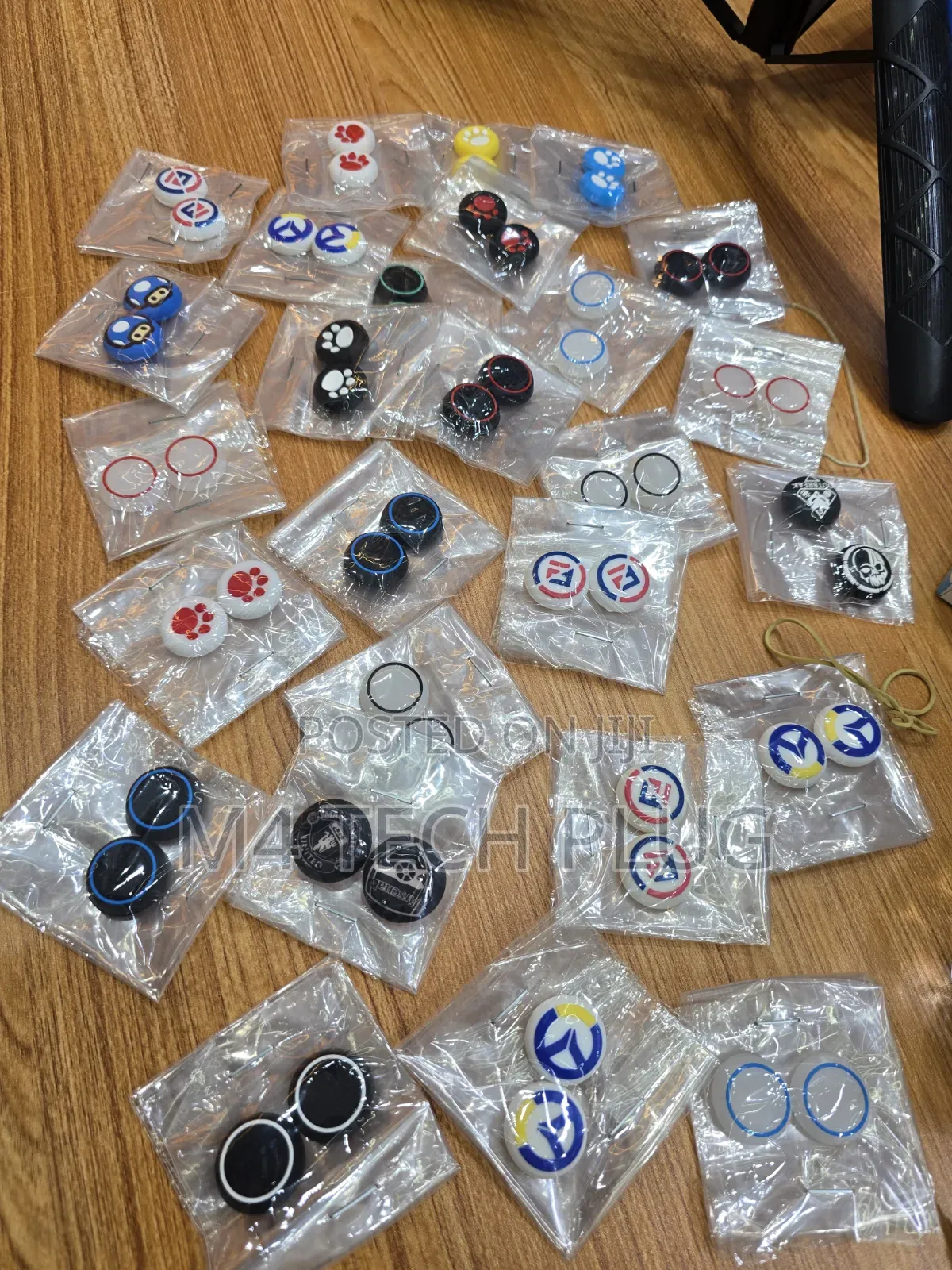 THUMB Covers