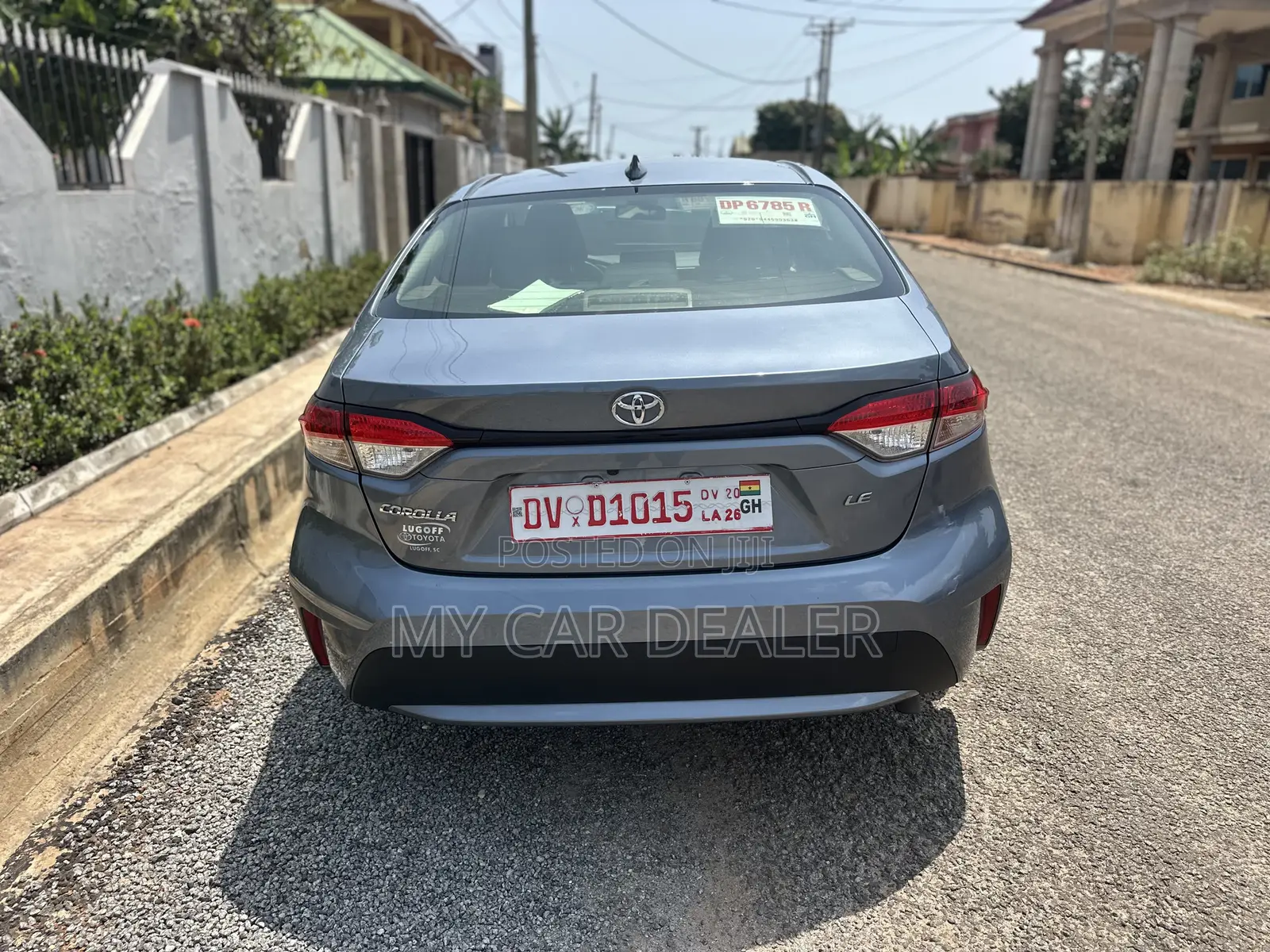 Toyota Corolla LE 2021 Gray