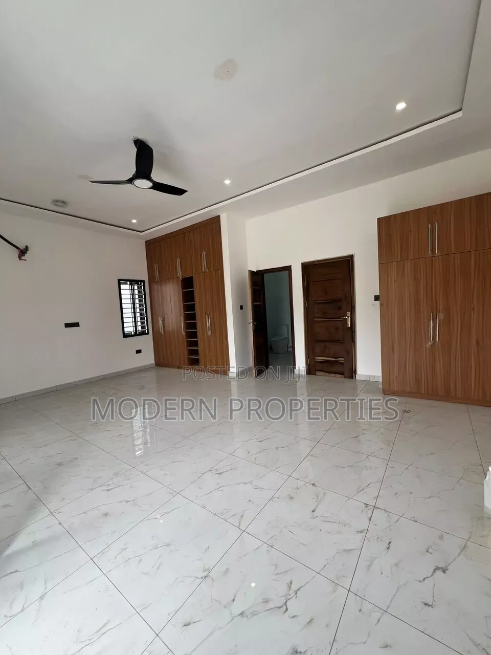 3bdrm House in Modern Properties, Lashibi for sale
