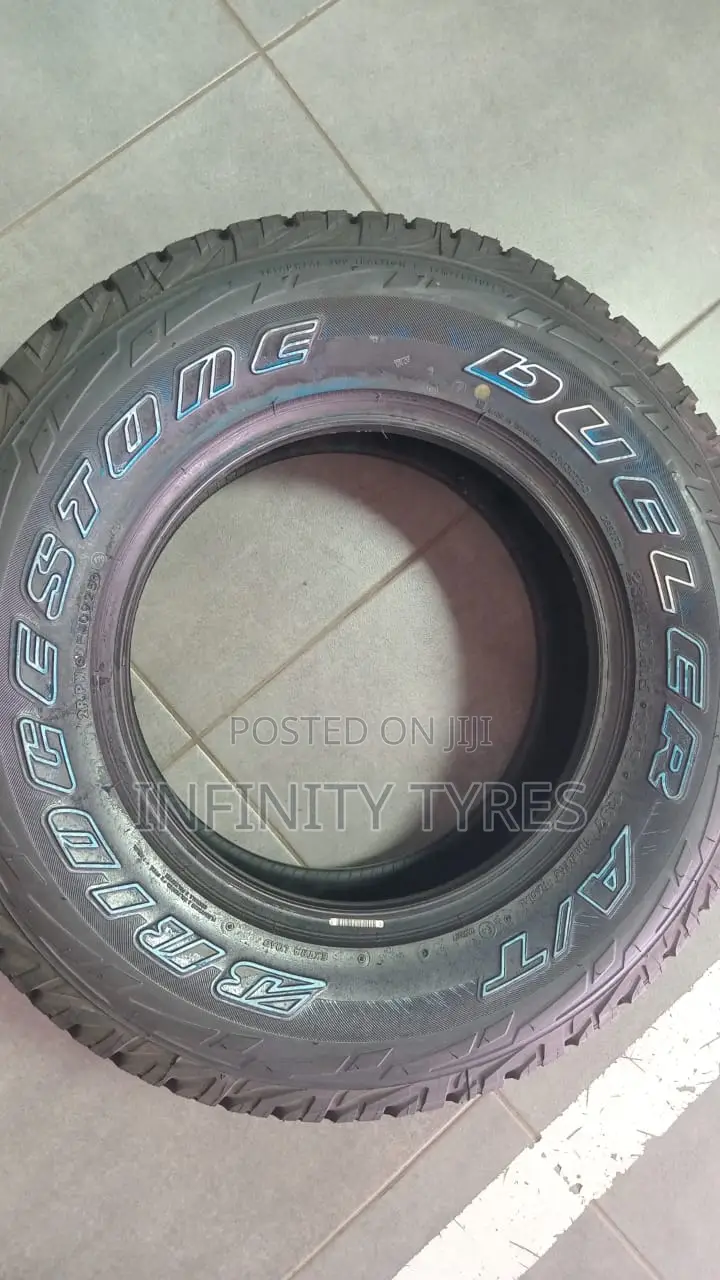 Brand New Tyre for Sale (235/70r15-D697-Bridgestone)