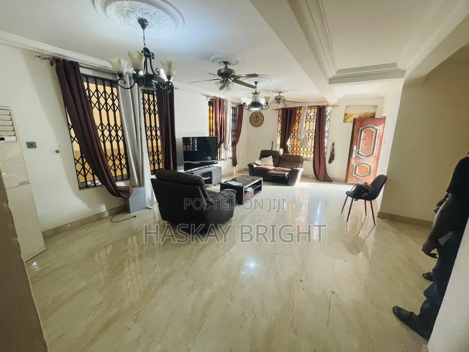 4bdrm House in Ashomang Estate for rent