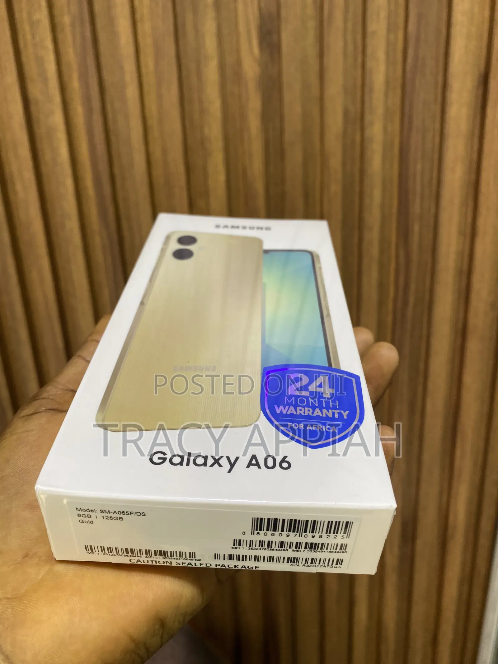 New Samsung Galaxy A06 128 GB Gold