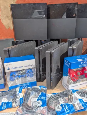 PS4 All Models Available in Quantity With 2 Controllers Each