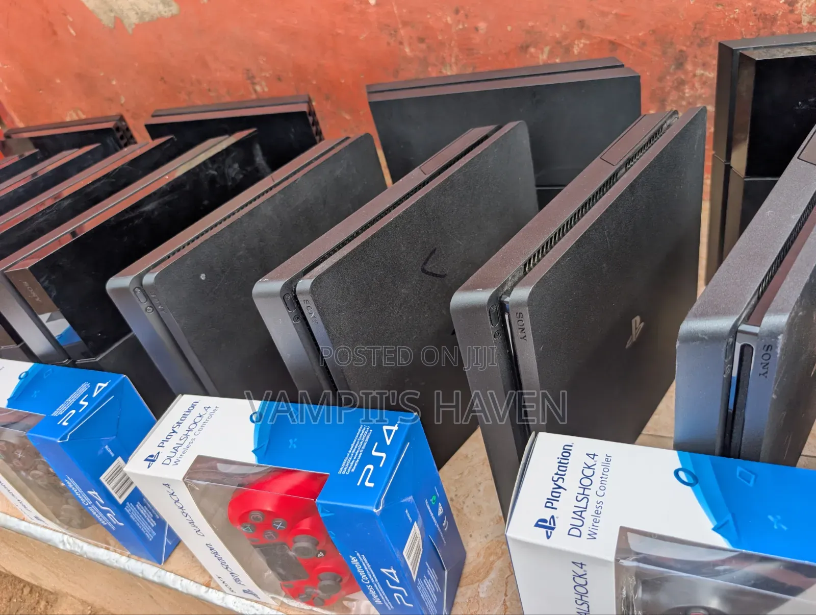 PS4 All Models Available in Quantity With 2 Controllers Each