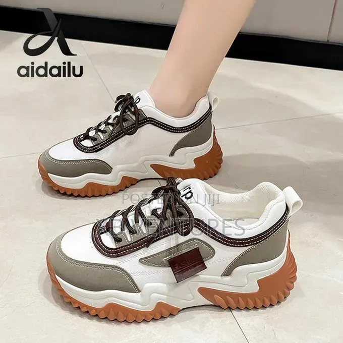 Women's Casual Sneakers Female Sports Shoes Trendy