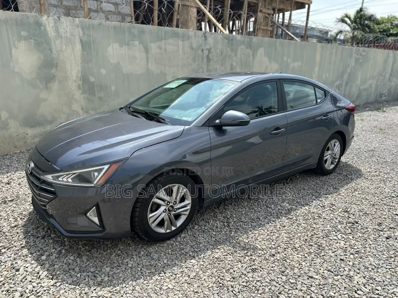 Hyundai Elantra Limited 2020 Gray