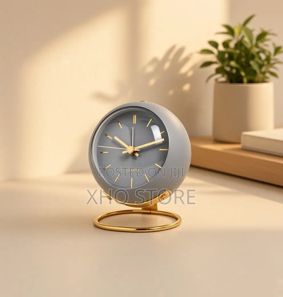 Nordic Minimalist Analog Desk Clock