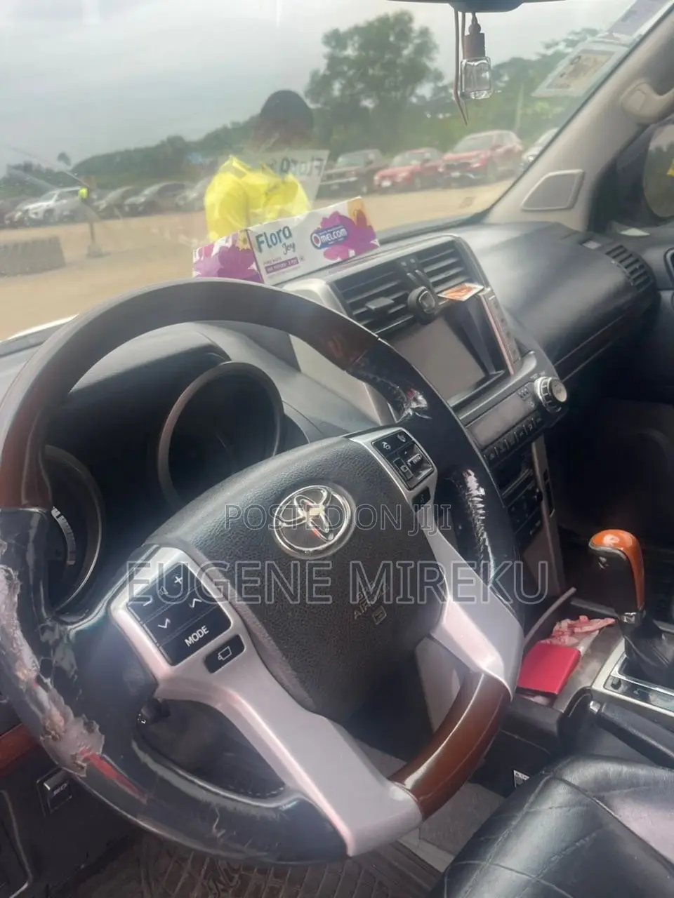 Toyota Land Cruiser Prado 2017 White