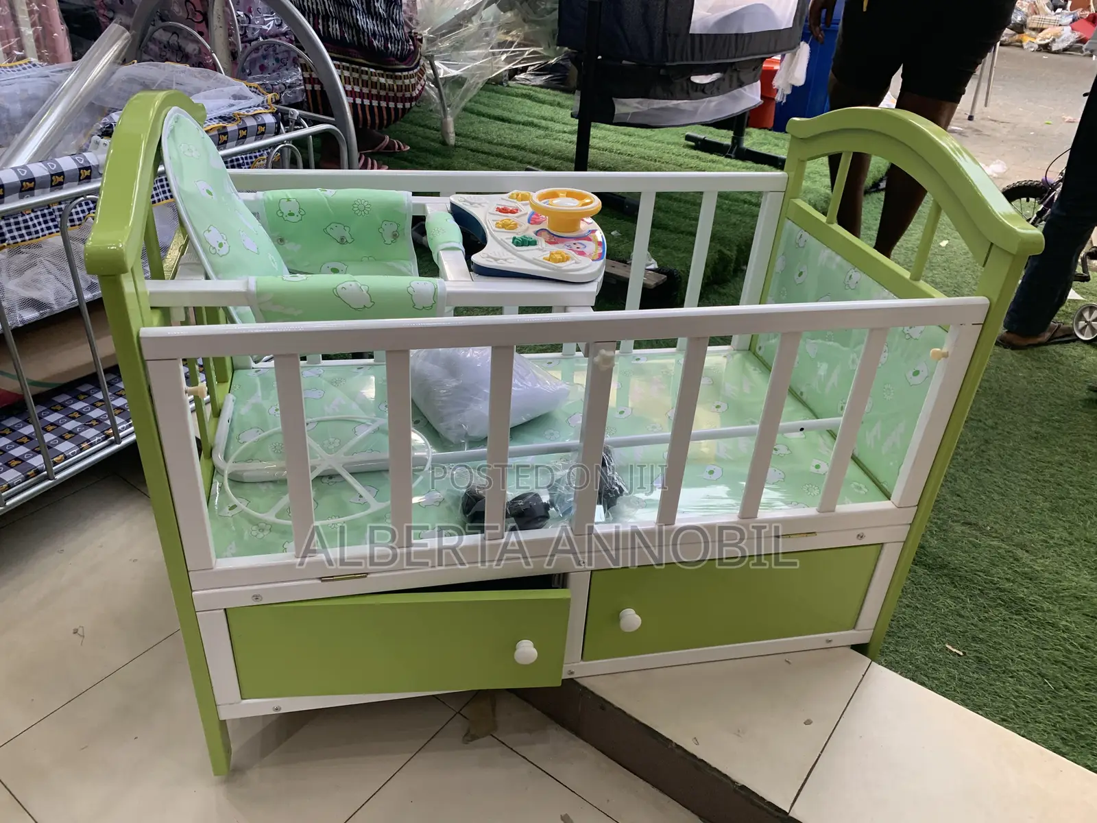 Wooden Cot White