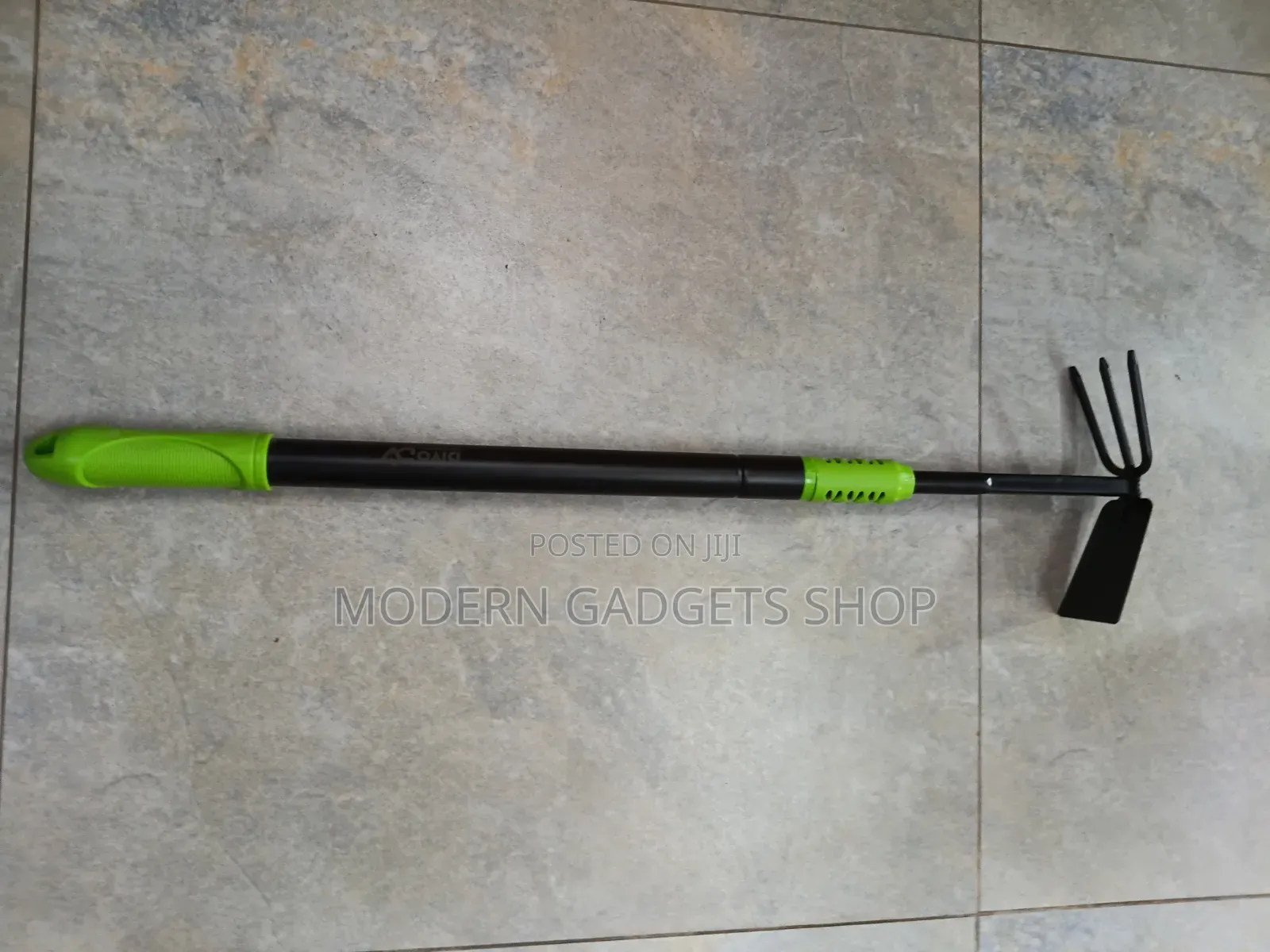 2-in-1 Garden Tool for Weeding and Soil Cultivation