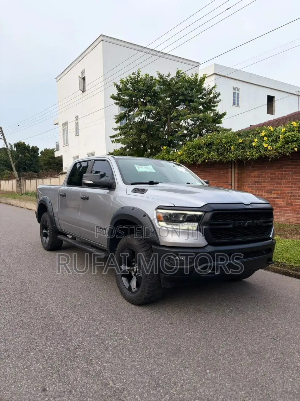 Dodge RAM 1500 5.7 Petrol AWD 2021 Silver