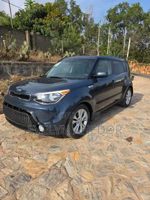 Kia Soul Hatchback 2016 Blue