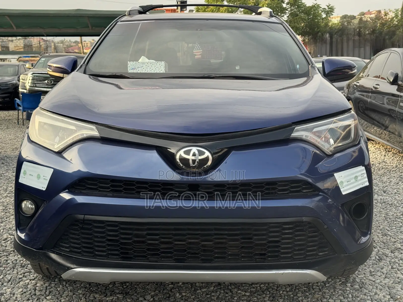 Toyota RAV4 2016 Blue