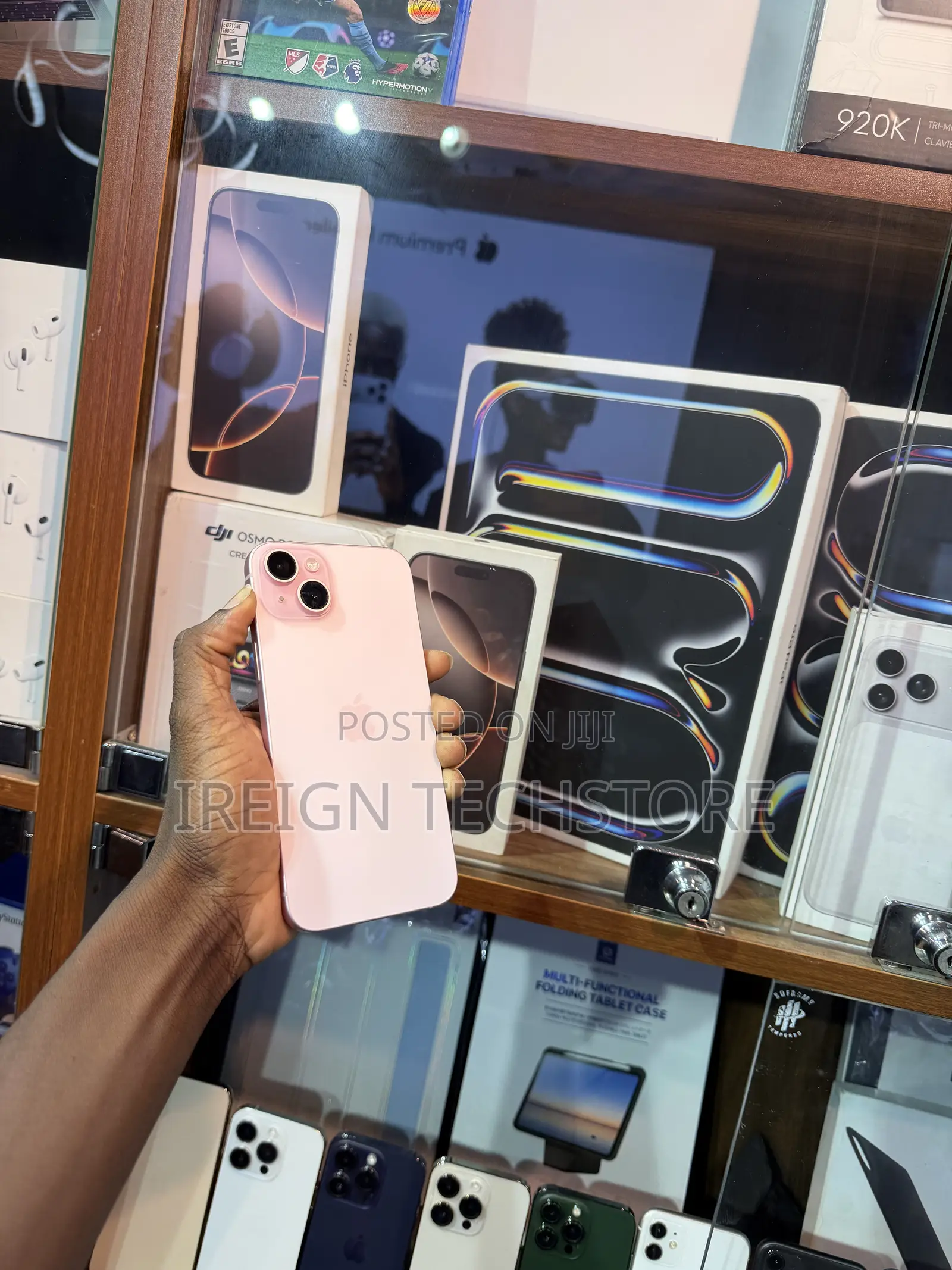 Apple iPhone 15 Plus 128 GB Pink