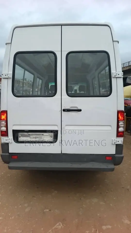 Mercedes-Benz Sprinter 2006 White