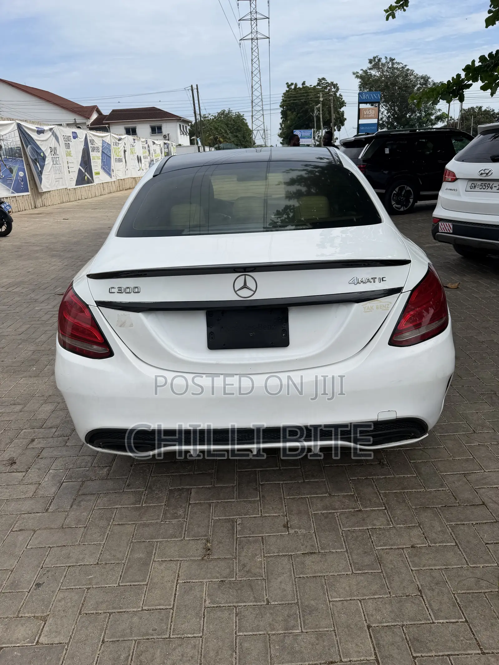 Mercedes-Benz C300 Luxury 4Matic Sedan AWD (2.0L 4cyl 7A) 2016 White