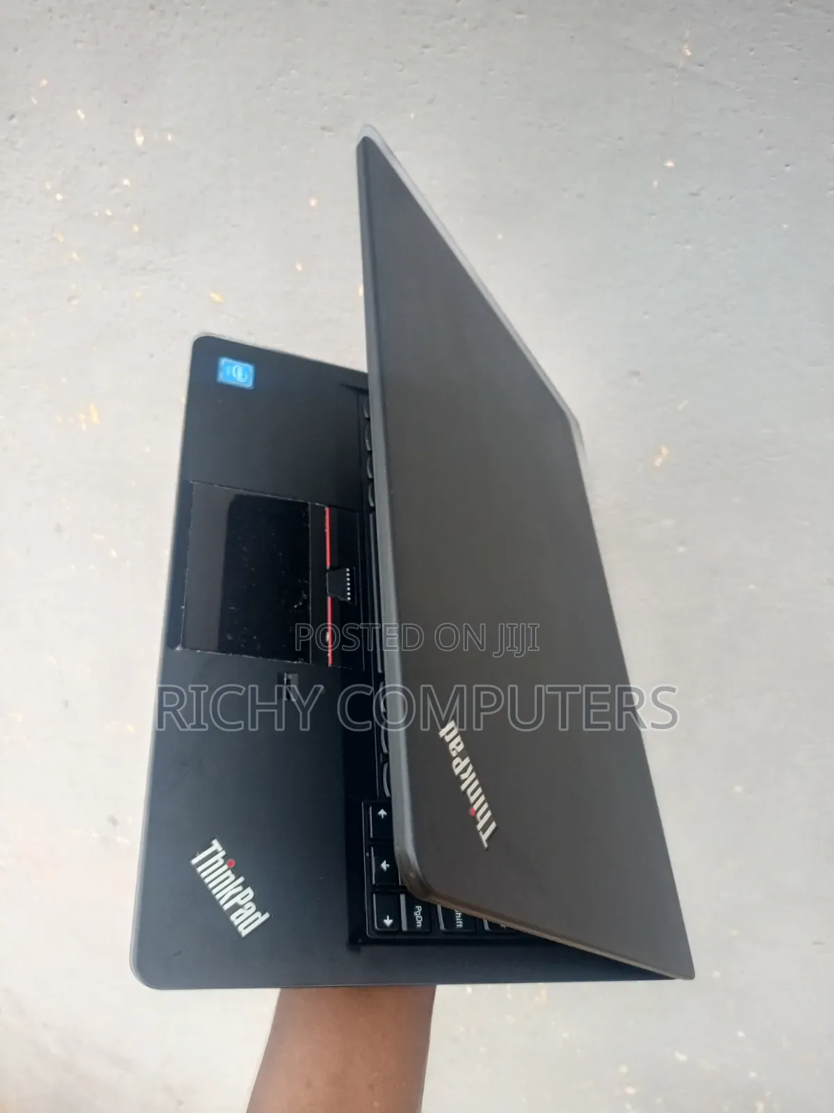 Laptop Lenovo 4GB Intel Pentium SSD 128GB